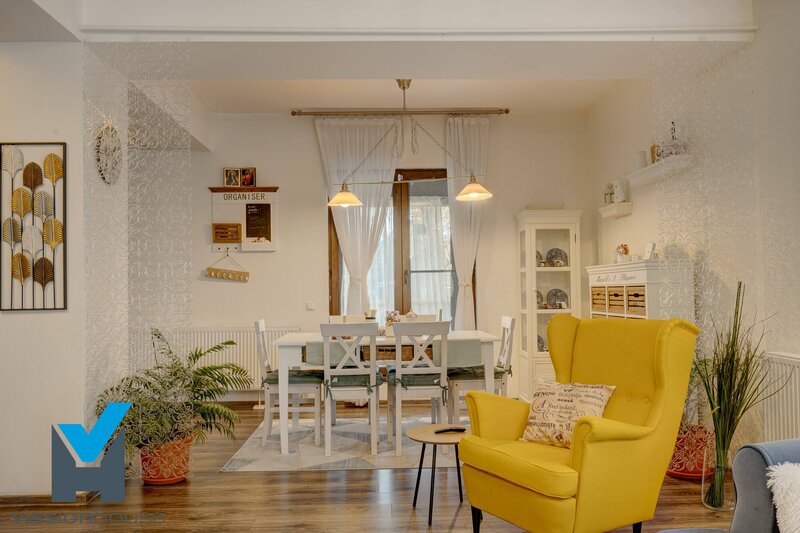 Tunari Dimieni, vila mobilata si utilata, confort si eleganta